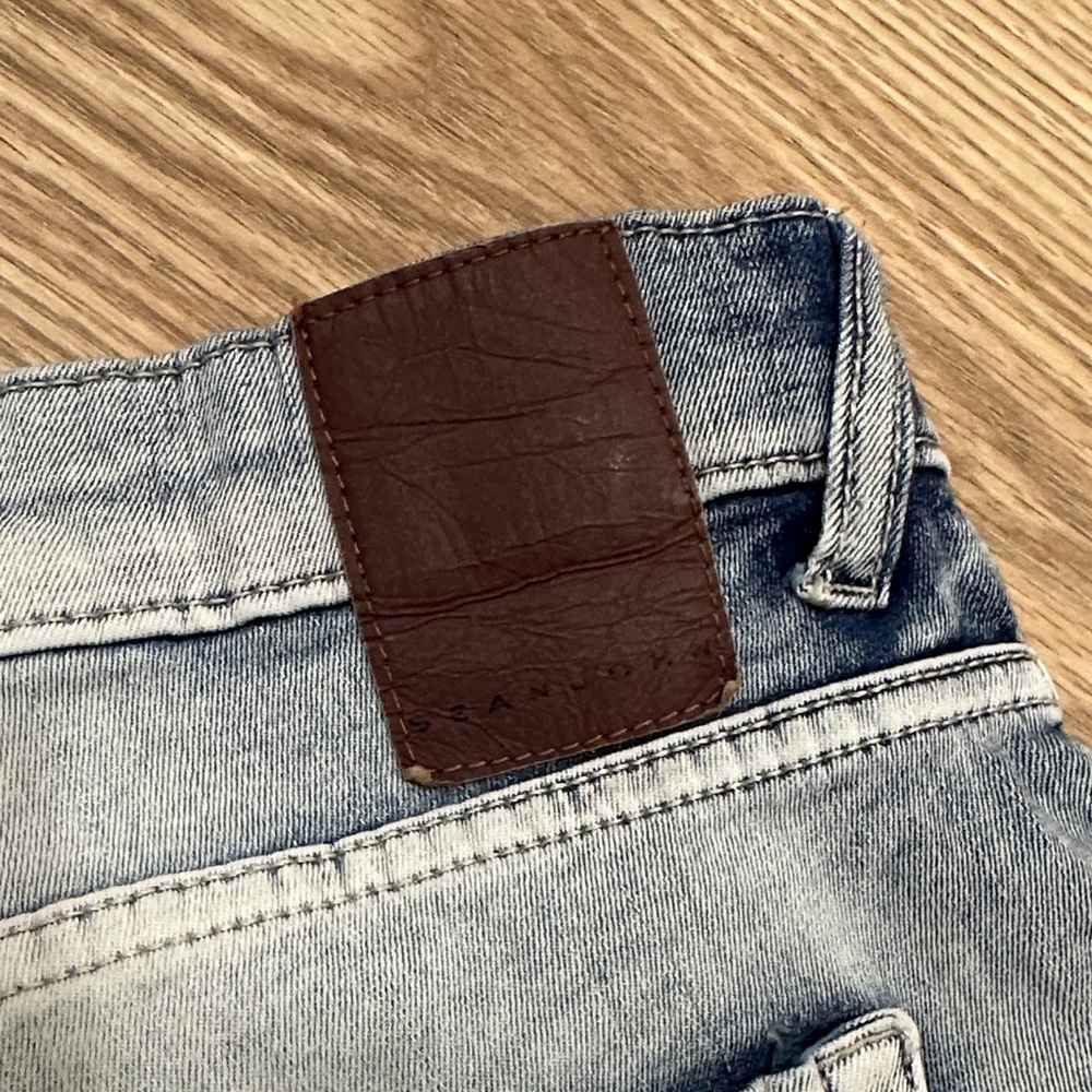 Men's Sean John Acid Wash Jeans - Picture 4 of 4